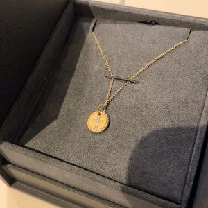 David Yurman cable cross collectible